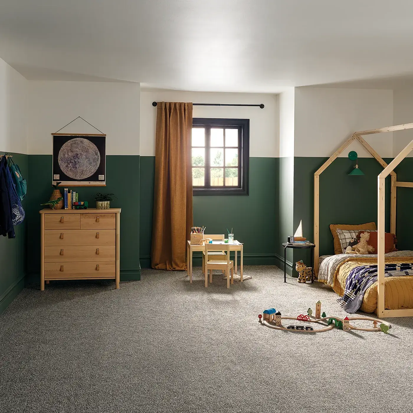 MJ007_TweedComfortBlue_00178_Bedroom_H Carpet in kids bedroom | Johnston Paint