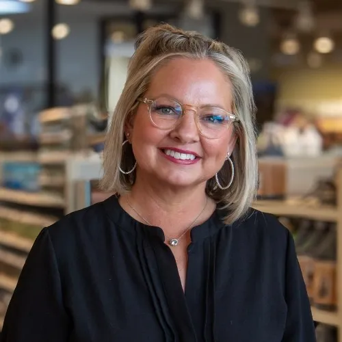 about-img-19 Erica Bishop